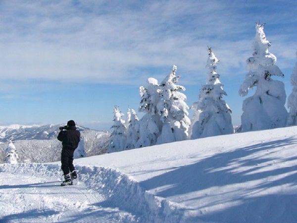 ■●夜発バス 菅平高原スノーリゾート【全山リフト券】 VANスクエアガーデン(1泊3日)2